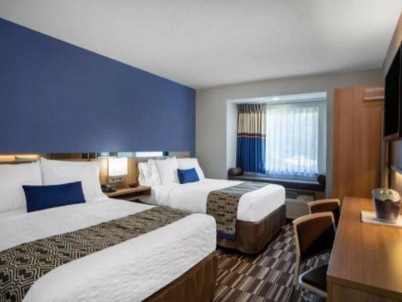 Microtel Inn & Suites By Wyndham Μπέρλινγκτον Εξωτερικό φωτογραφία