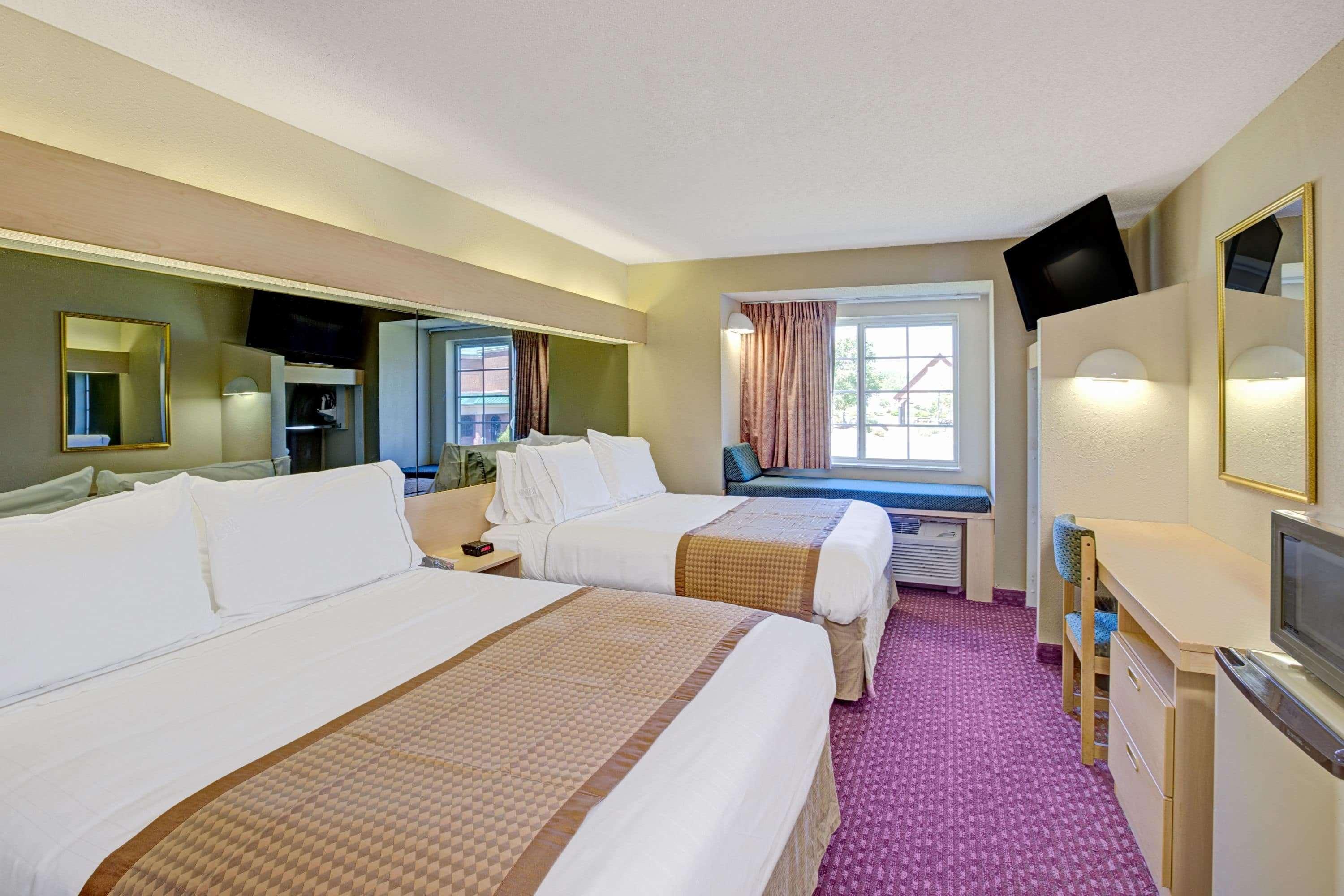 Microtel Inn & Suites By Wyndham Μπέρλινγκτον Εξωτερικό φωτογραφία